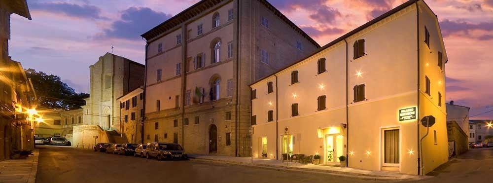 Palazzo Ruschioni Boutique Hotel Camerano Eksteriør billede